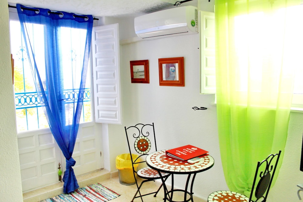 The Riad Azure – Moroccan Style B&B