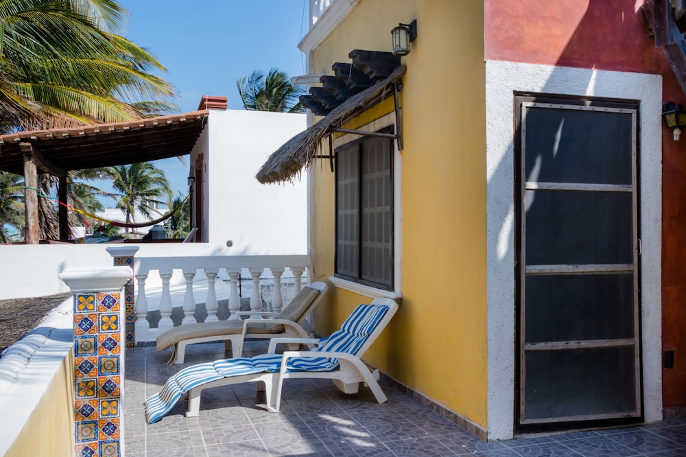 Beachfront Hacienda del Cuyo Penthouse, photo 12
