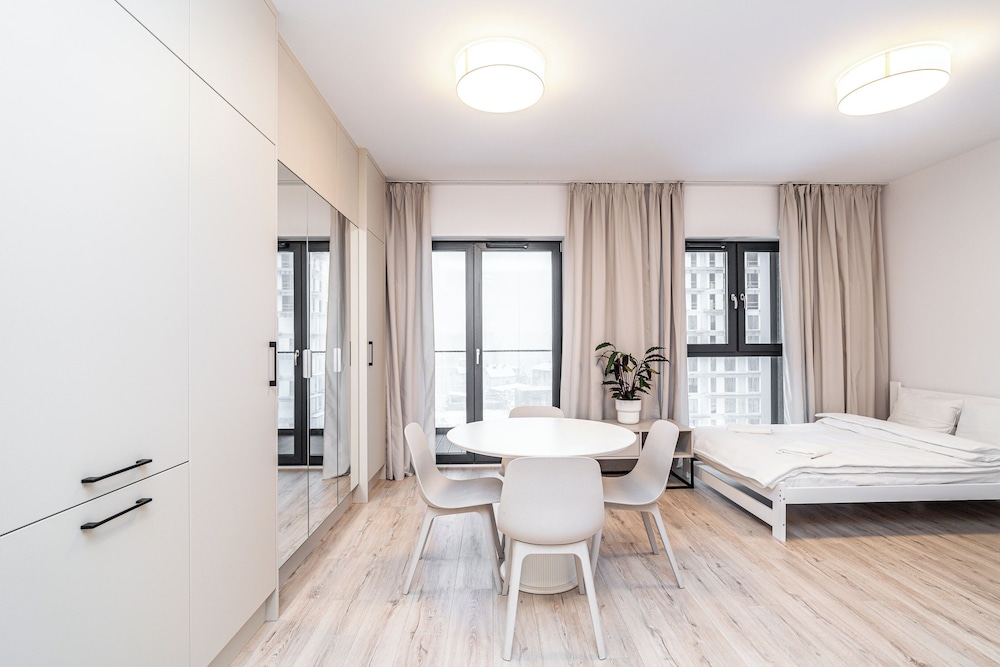 RentPlanet - Apartament Góreckiego 19