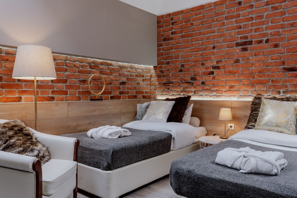 Yekaterinburg Vacations - Gold 1905 Boutique Hotel - Property Image 5