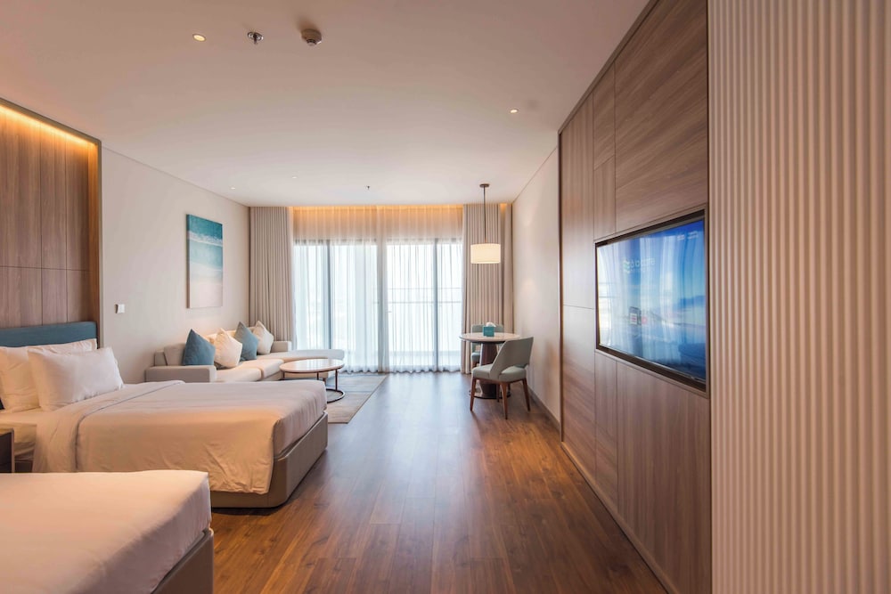 A La Carte Ha Long Residence
