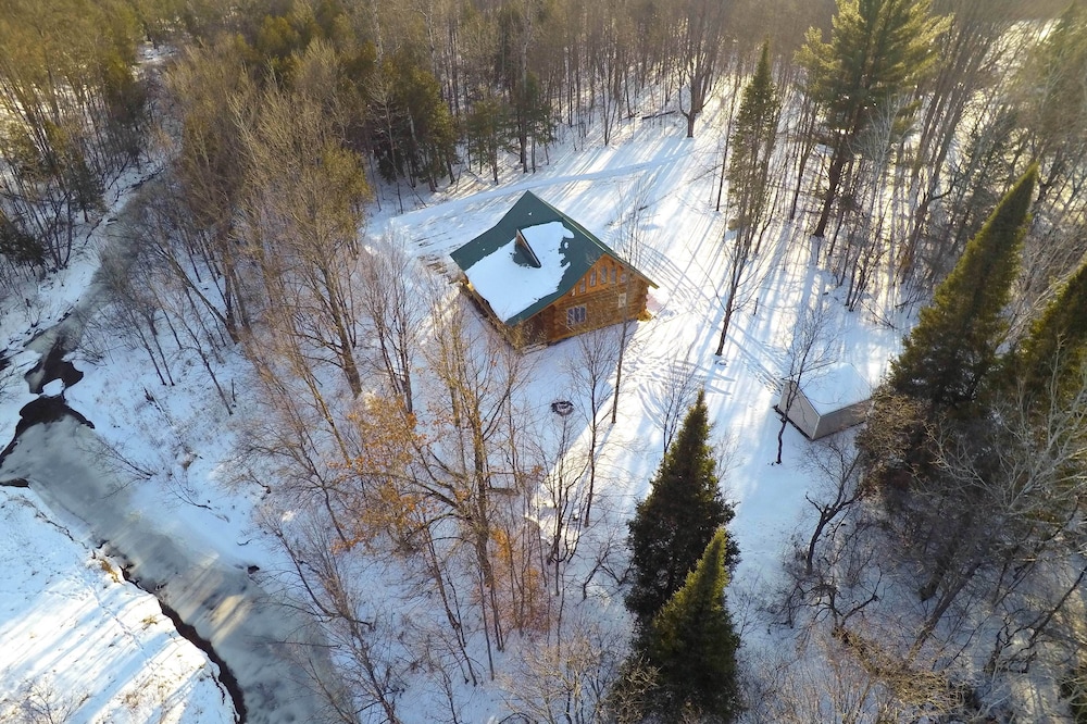 Custom Log Cabin w/ Deck & 45 Acres By Pine River! view 5