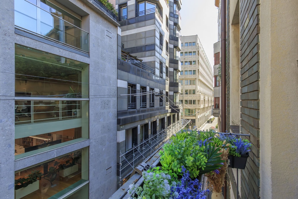 Cerva - Stylish 1 Bedroom Close to Duomo