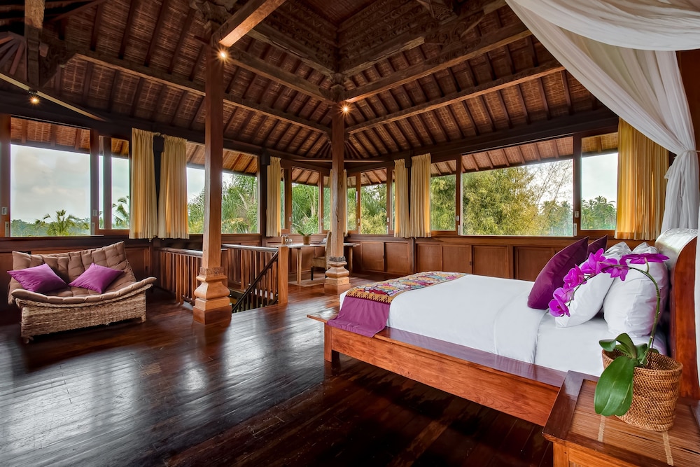 Villa Atas Awan