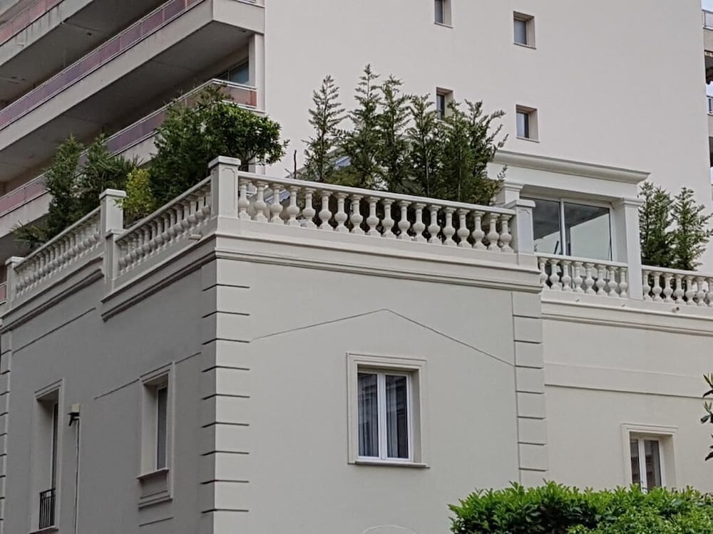 Villa 5 chambres Centre ville de Cannes view 4
