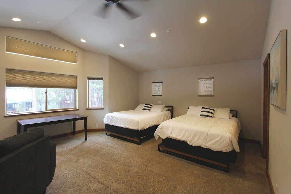 Hch0946 - Angora Retreat 4 Bedroom Home