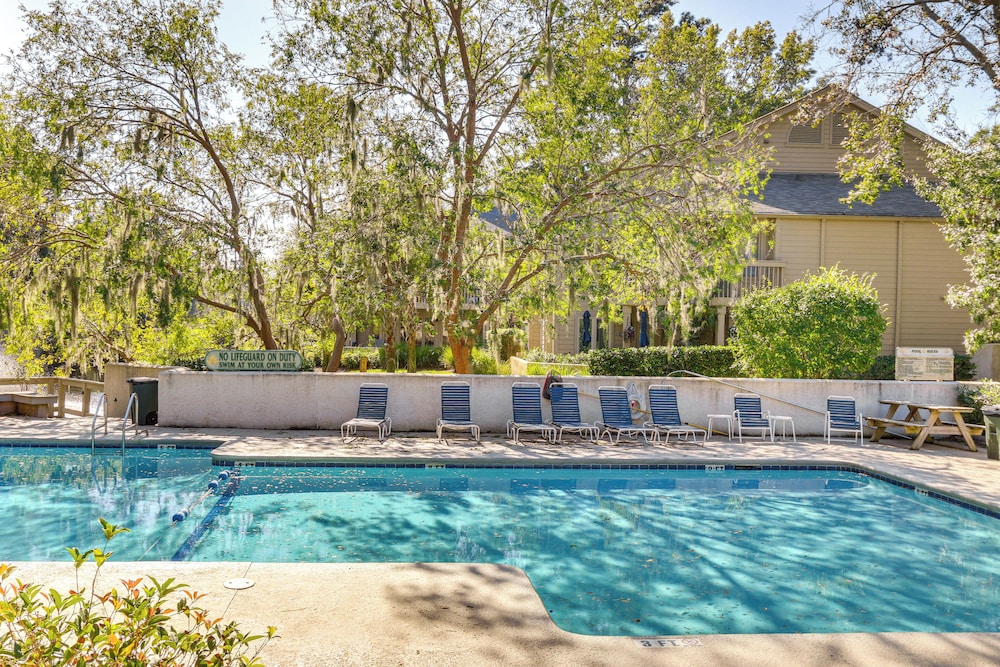 Resort Perks Beach Access: Condo in Hilton Head