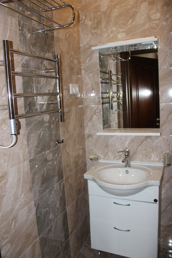 Lanselot Hotel - hostel