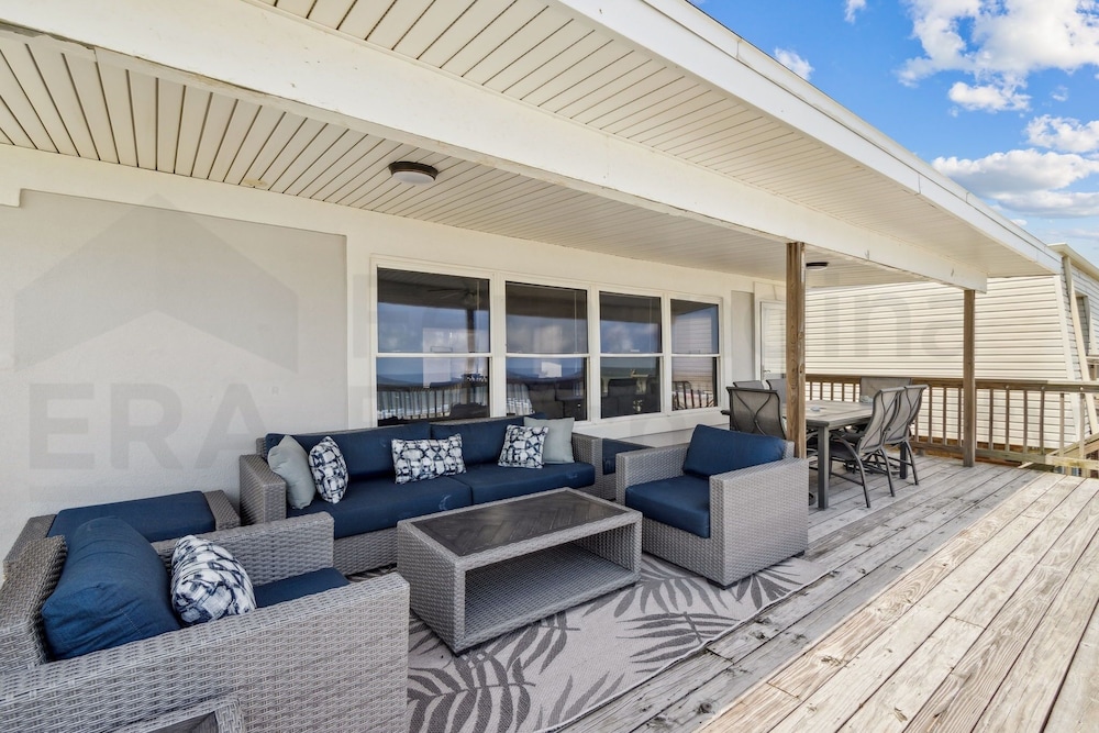 1408 S Fletcher Ave 4 Bedroom Home by RedAwning