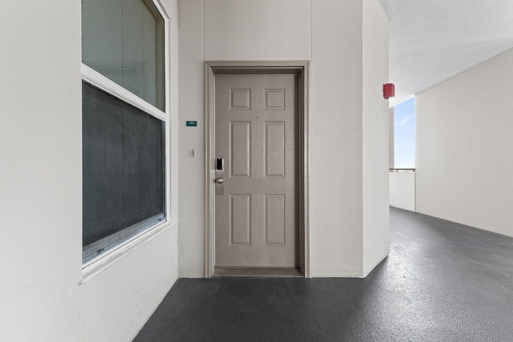 Spanish Key 306