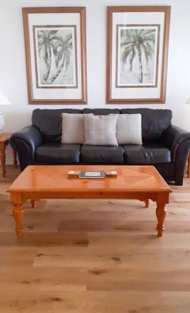 Robin's Southern Dunes Vacation Home