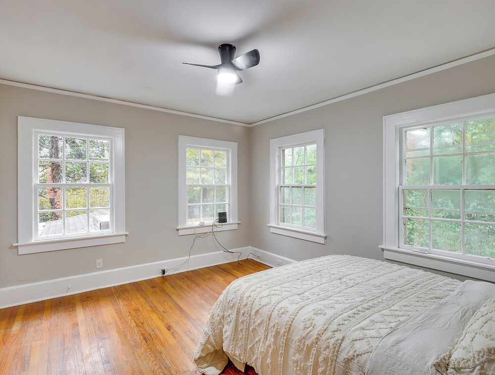 <1 Mi to ASU Campus: Quiet Old Cloverdale Townhome