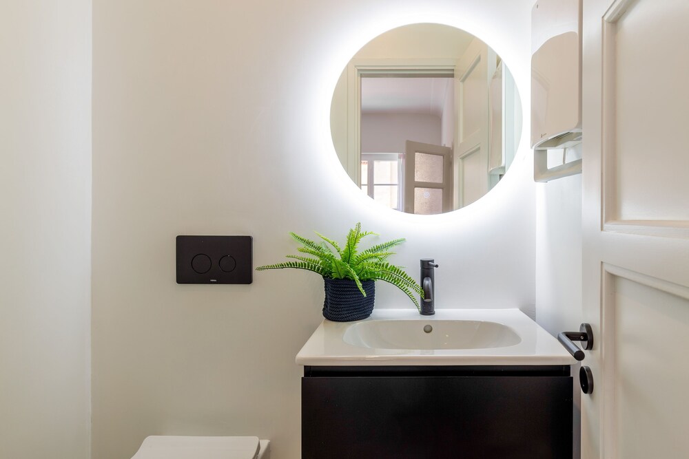 The MET by Zoia Living
