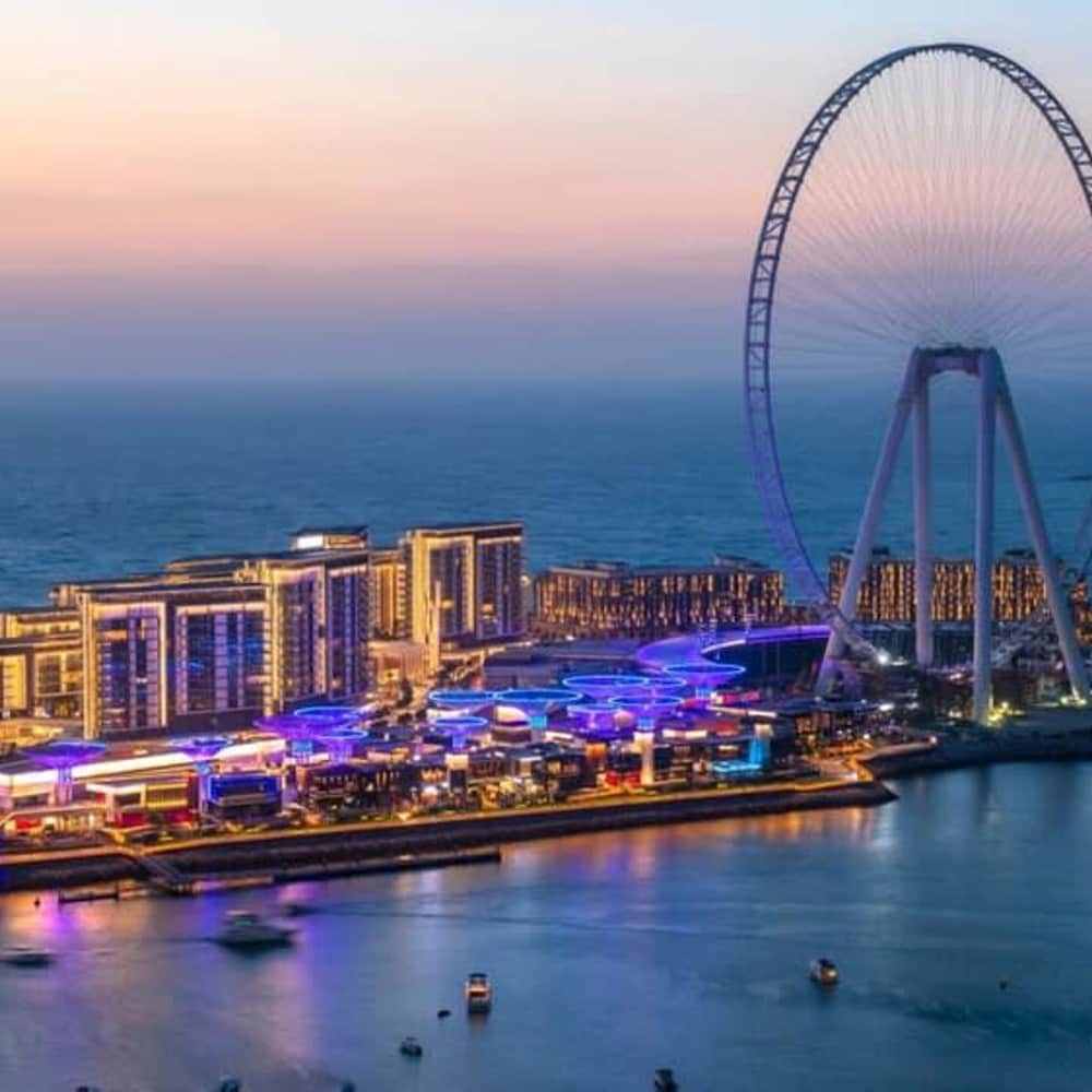 Silkhaus Dubai Marina Sparkle Tower Pool Gym