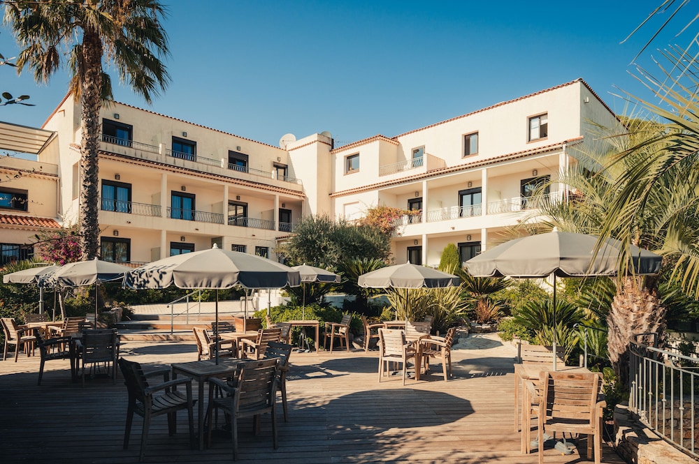 Frejus Vacations - Van der Valk Hotel Le Catalogne - Property Image 6