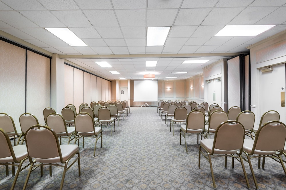 meeting & event spaces