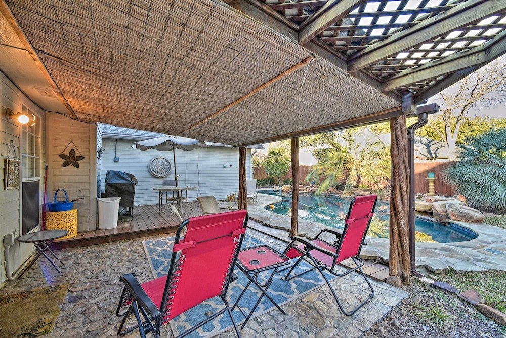 Peaceful San Antonio Oasis w/ Private Pool + Grill view 4