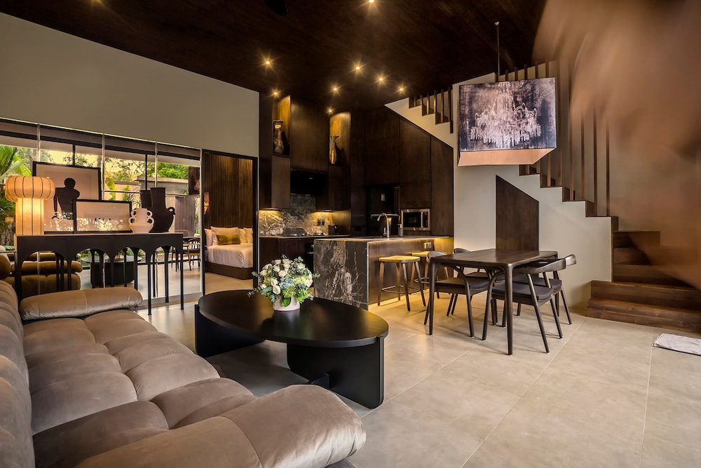 Umayam Luxury Townhouse 4 by Alfred in Bali - Luxury Oasis Retreat 2BD Villa w Private Pool - Near Pererenan Beach