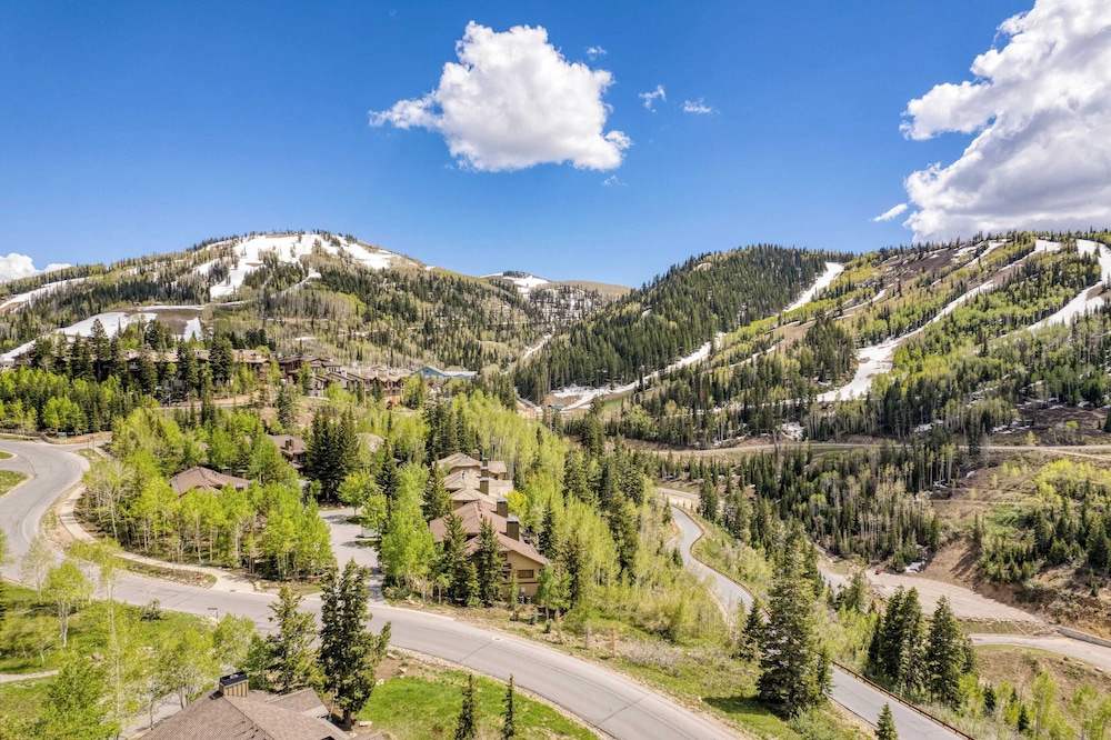 Deer Valley Delight by Avantstay Deer Valley Retreat + Spa