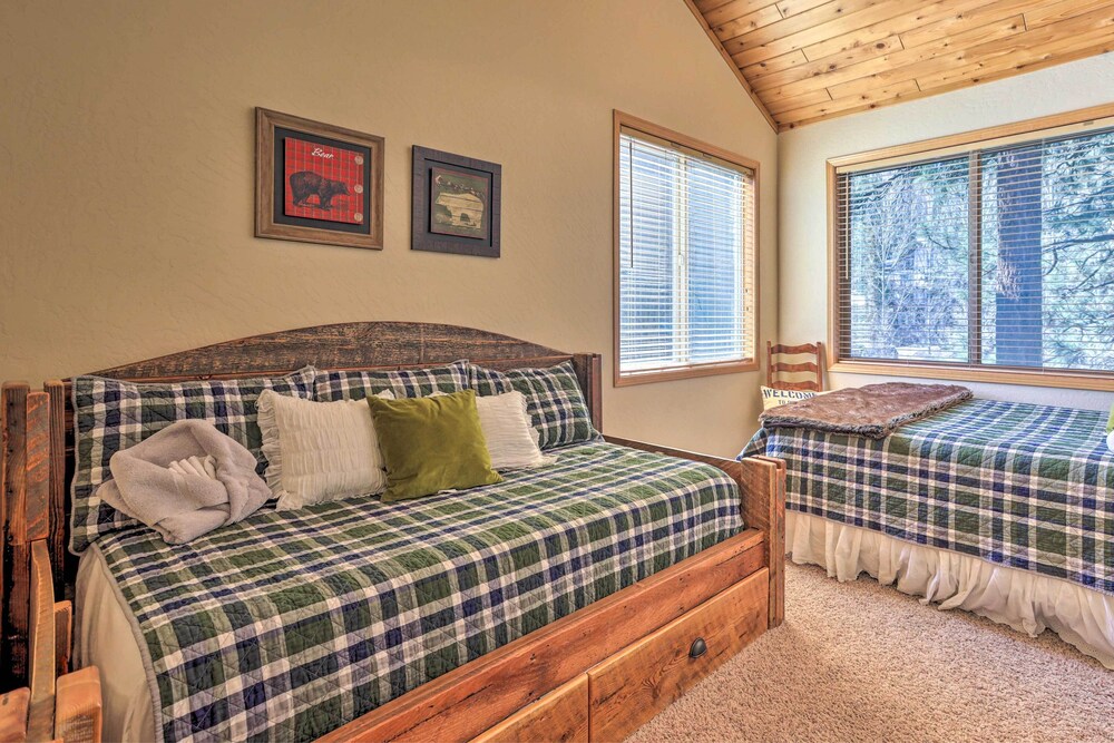 Walk to Ski Lift: Gem w/ Hot Tub in Big Bear Lake view 4