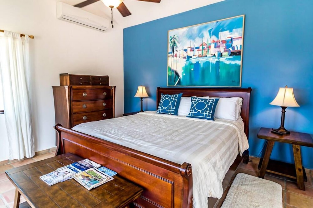 Vista Hermosa Overlooks Sea From Every Room view 2