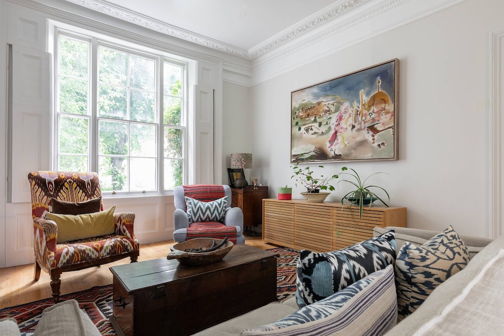 Rochester Road II by Onefinestay