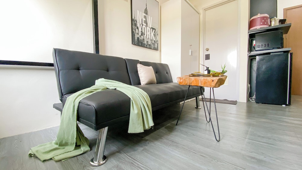 Tranquil and Homey Studio at Podomoro Golf View Apartment