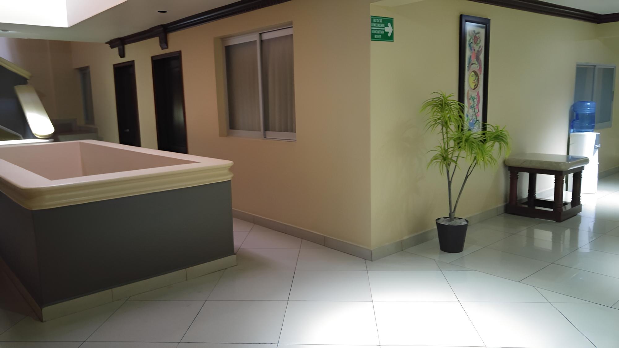 Hotel Toledo