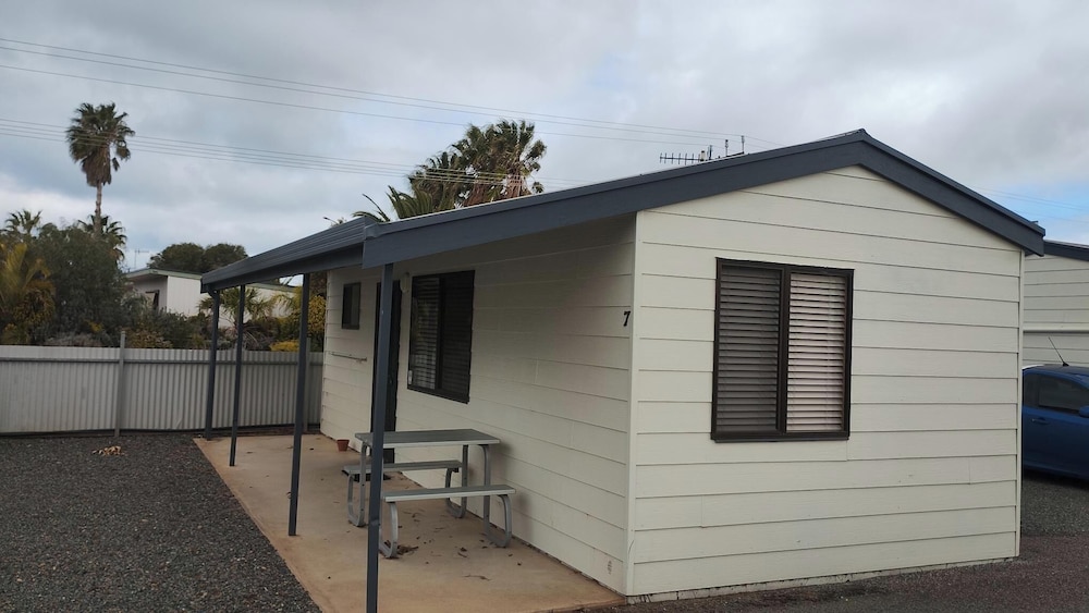 Tumbybay Caravan Park
