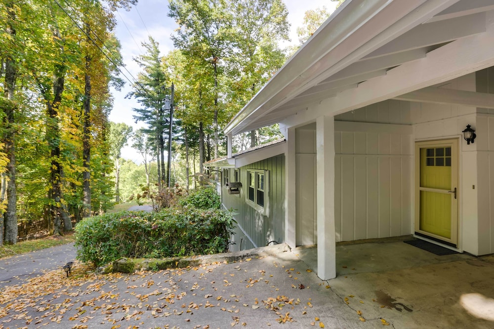 Hike, Fish & Relax: Family Boone Gem w/ Views! view 2