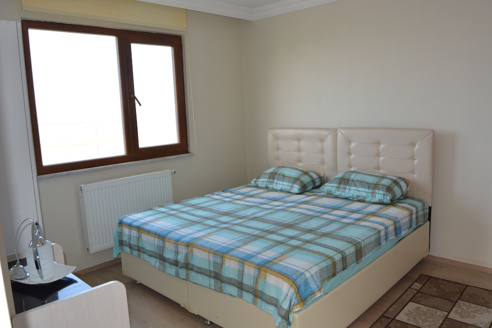 Günaydın Airport Apartment view 3