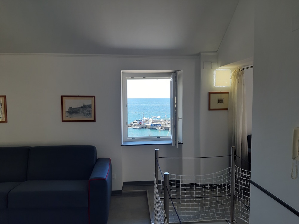 La Torre en Bogliasco — hotel room