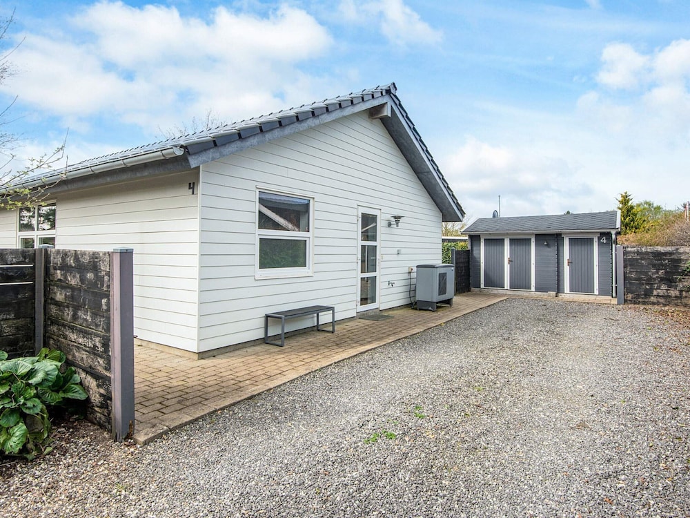 4 Star Holiday Home in Borkop