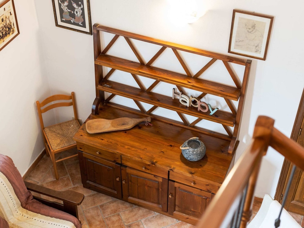 Cozy Tuscan Getaway view 4