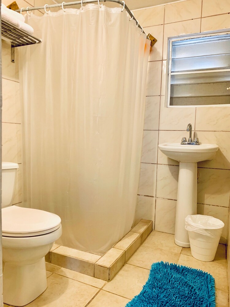 Atenas City Inn