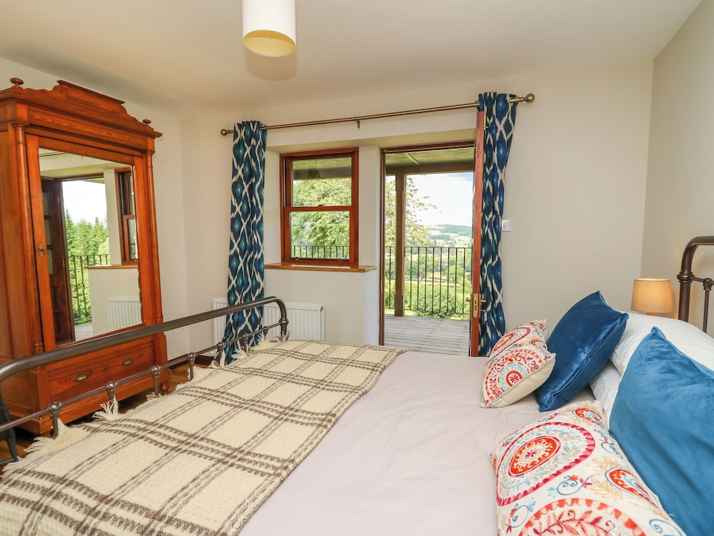 Oak Apple Cottage