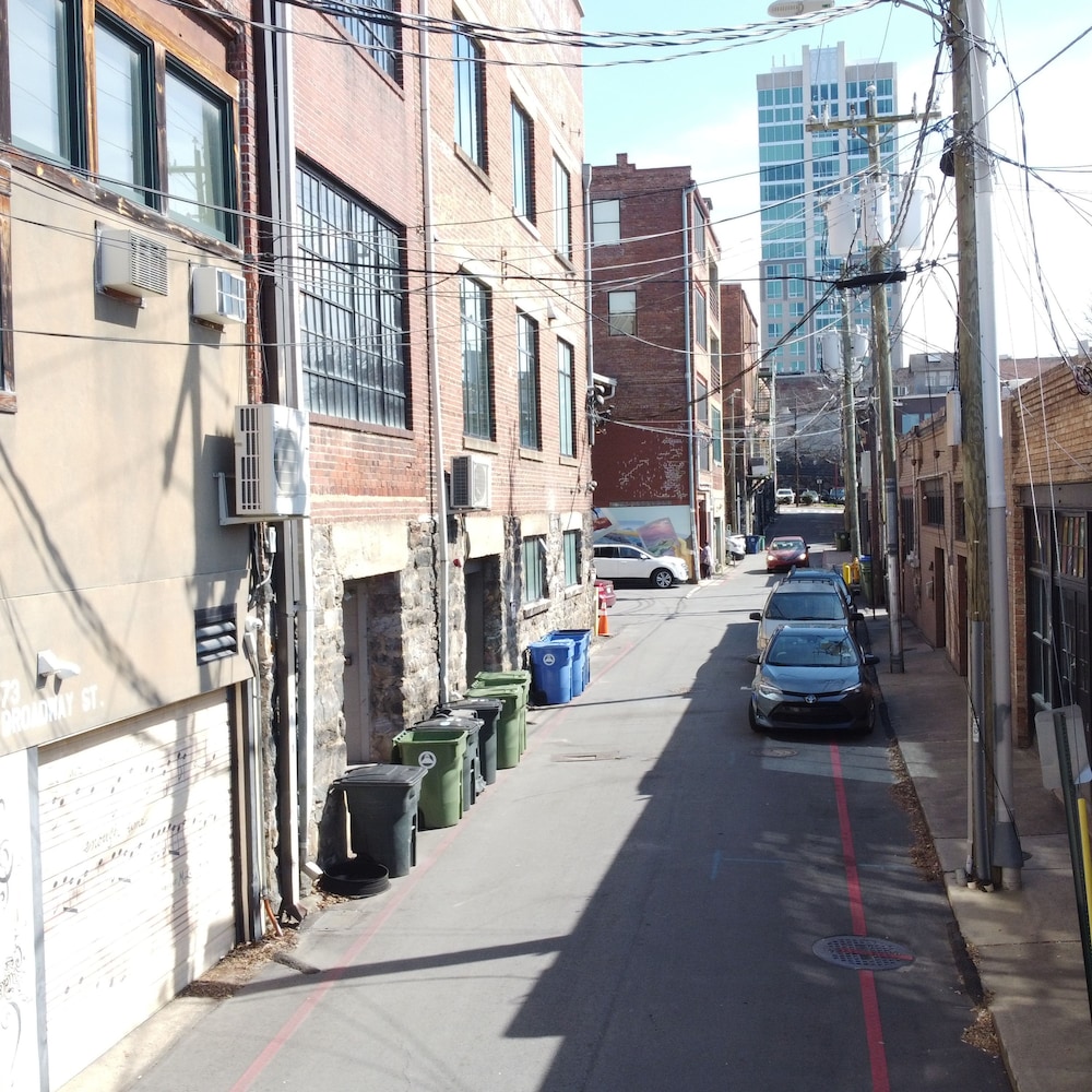 Wolf Den Loft Downtown AVL