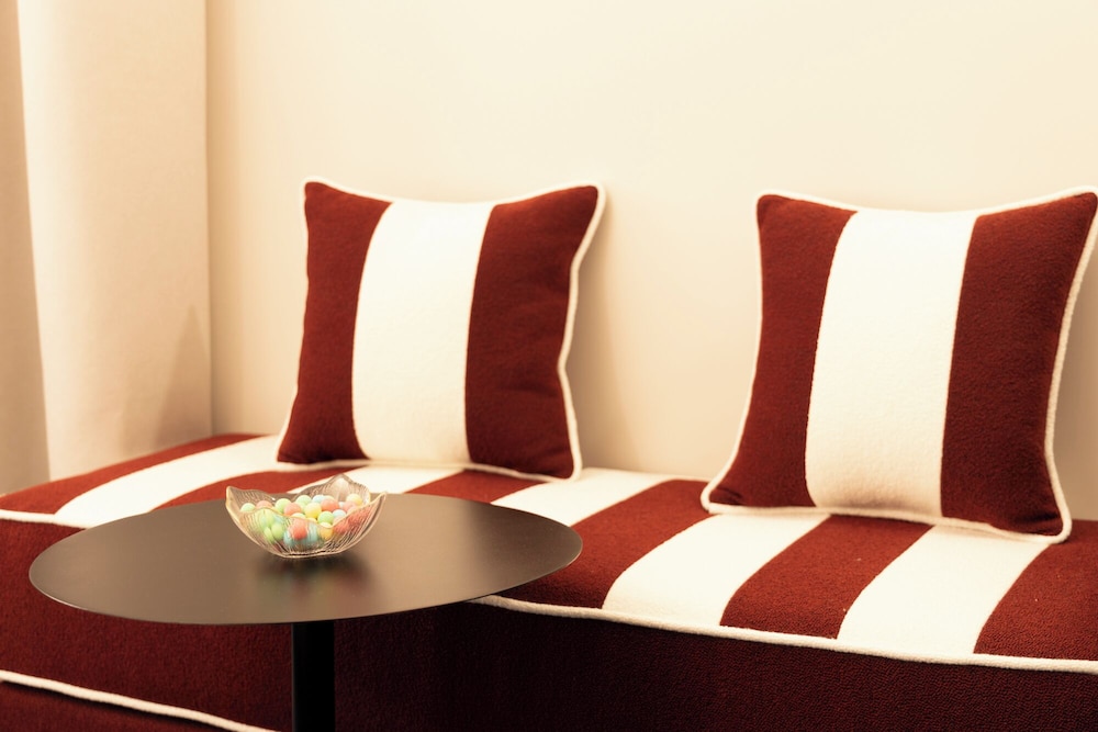 Ad Aram Suites en Naples