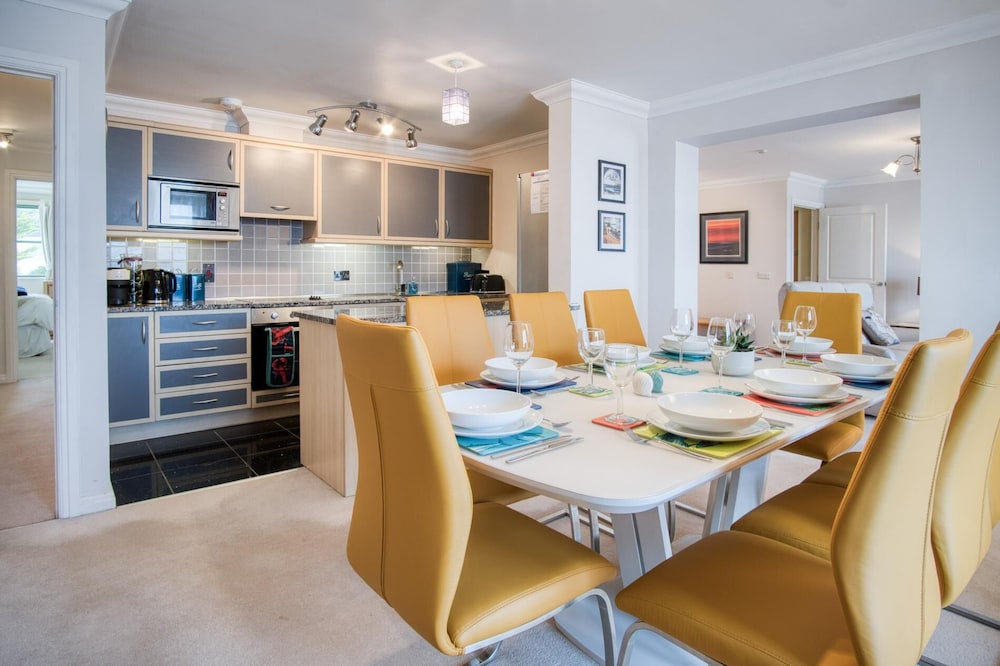13 St Bride's Bay View - 4 Bedroom - Broad Haven