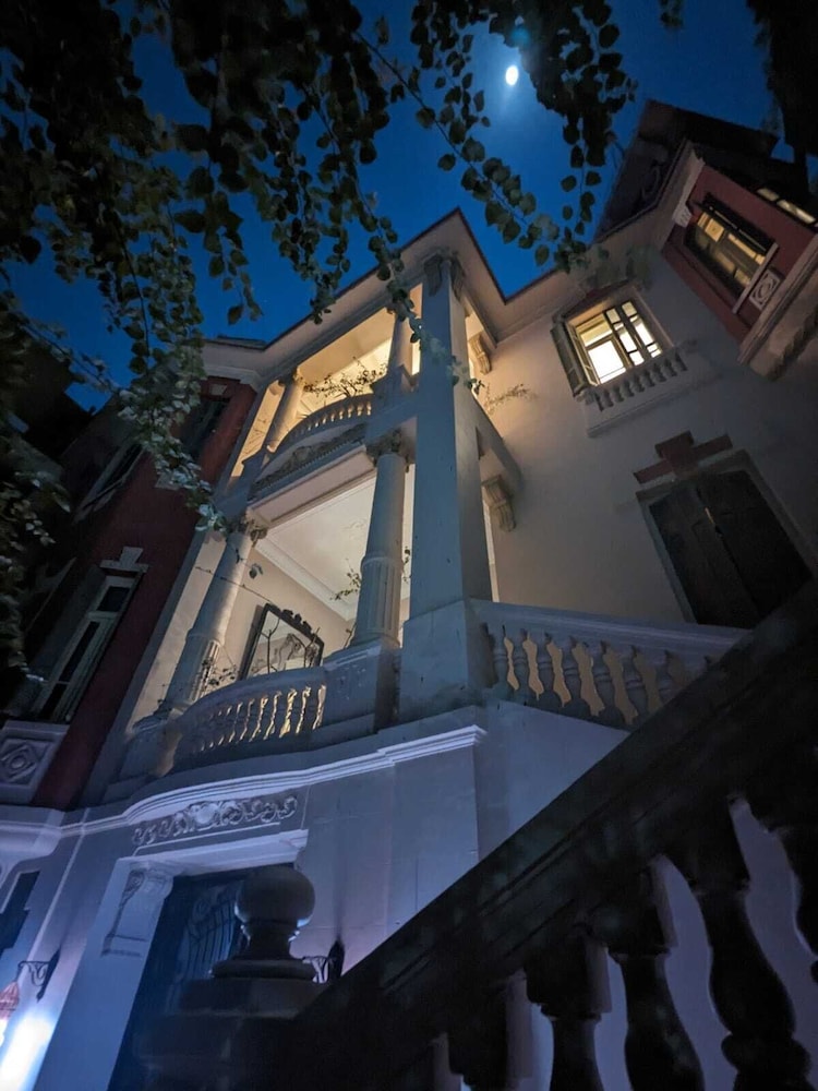 Layla Hostel
