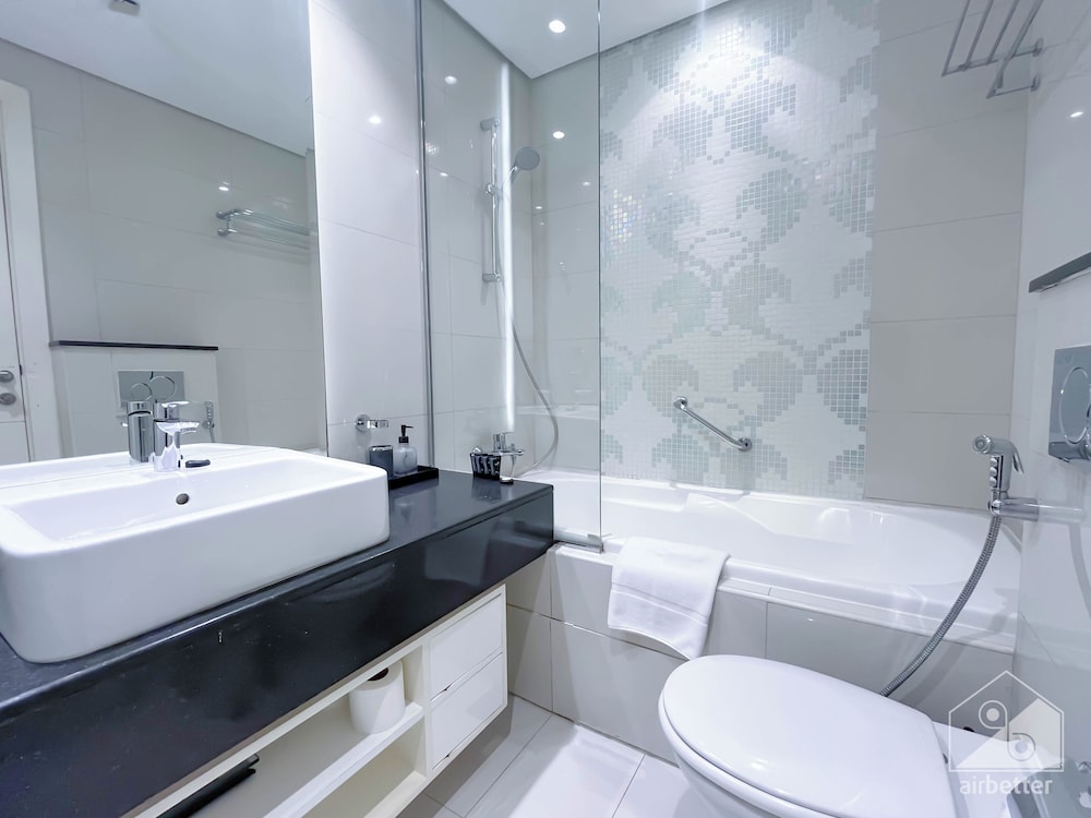 Damac Maison Luxury Apt Canal View Business Bay