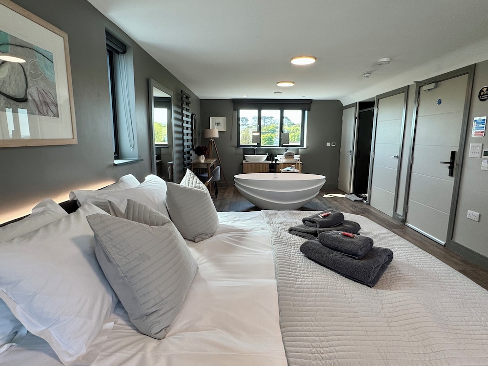 Uno Carbis Bay