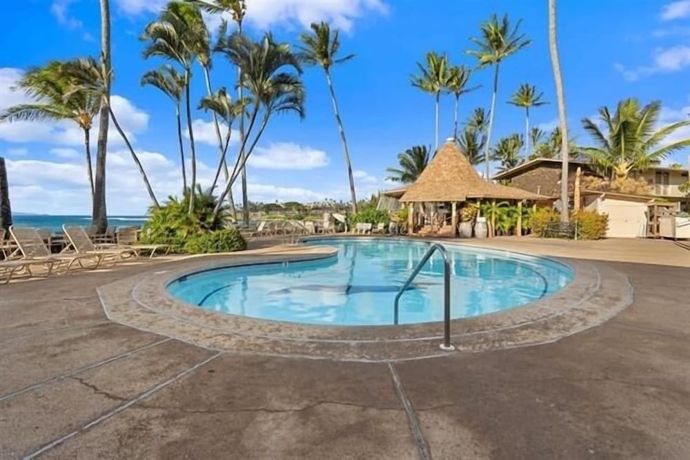 Napili Shores A106 0 Bedroom Condo by RedAwning