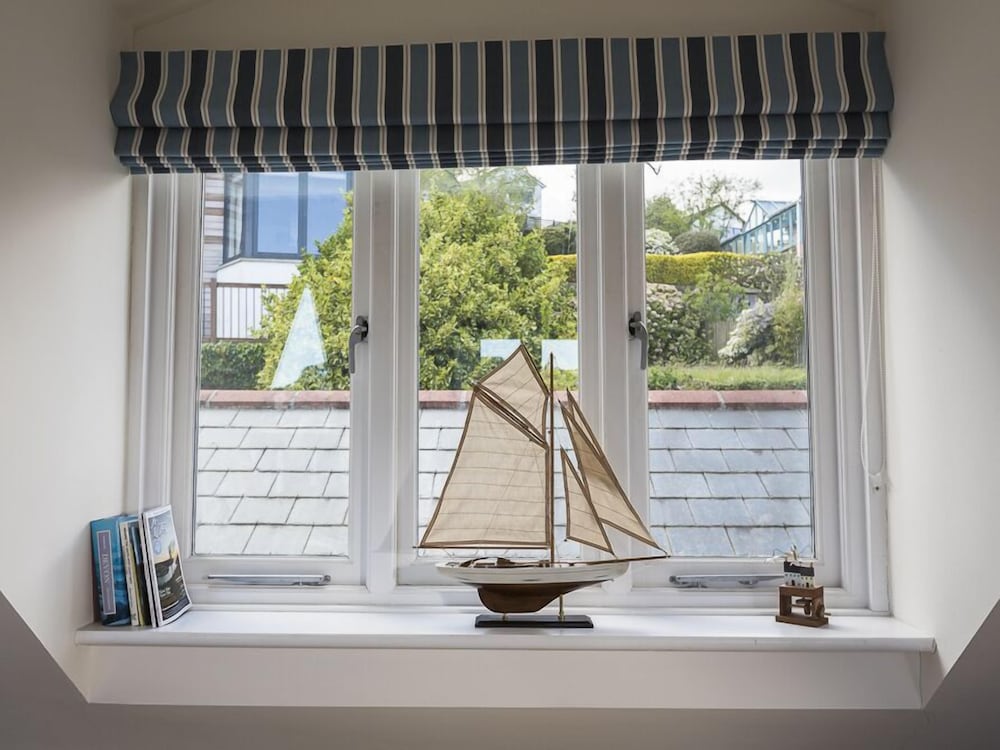 Gooder House view 5