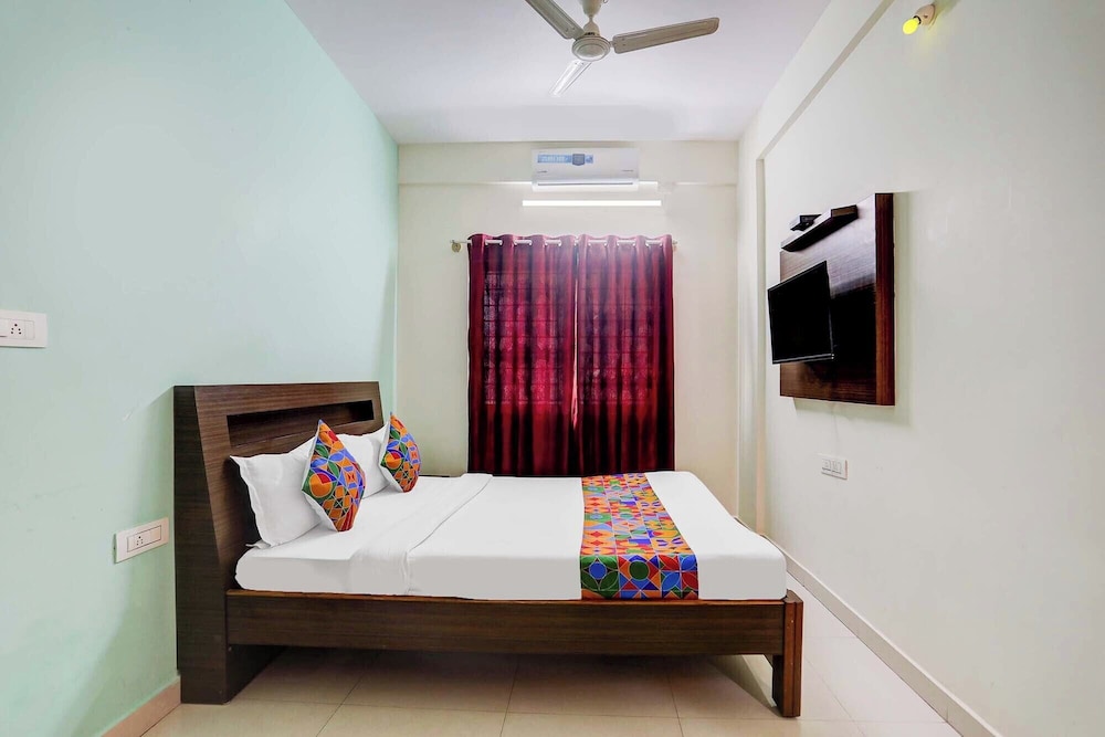 FabHotel Royal Suites - Yeshwanthpur