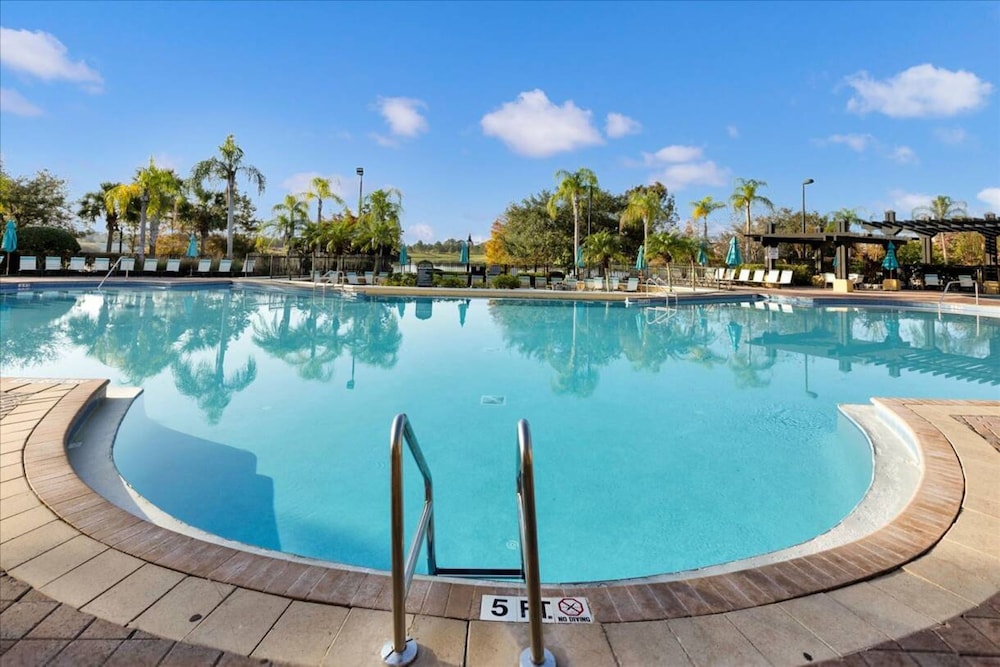 Upstay Newly Renovated Condo Near Epic Universe