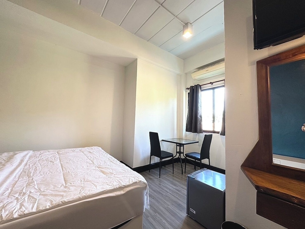 Zimbei Cozytel Khaolak