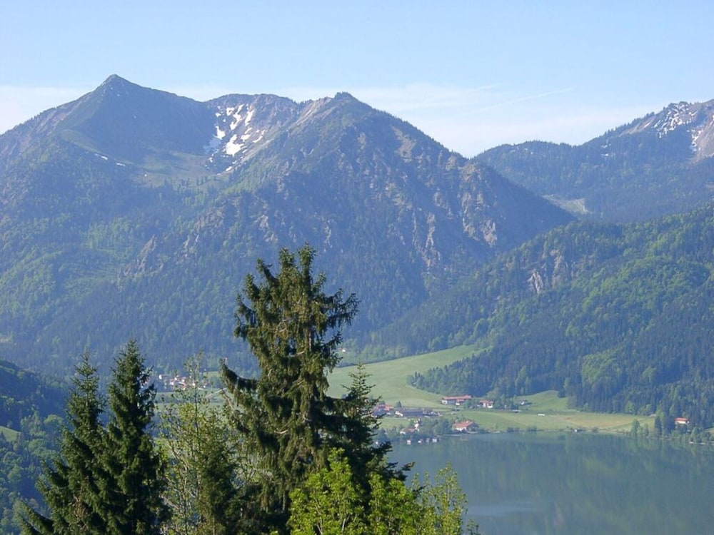 Photo 32