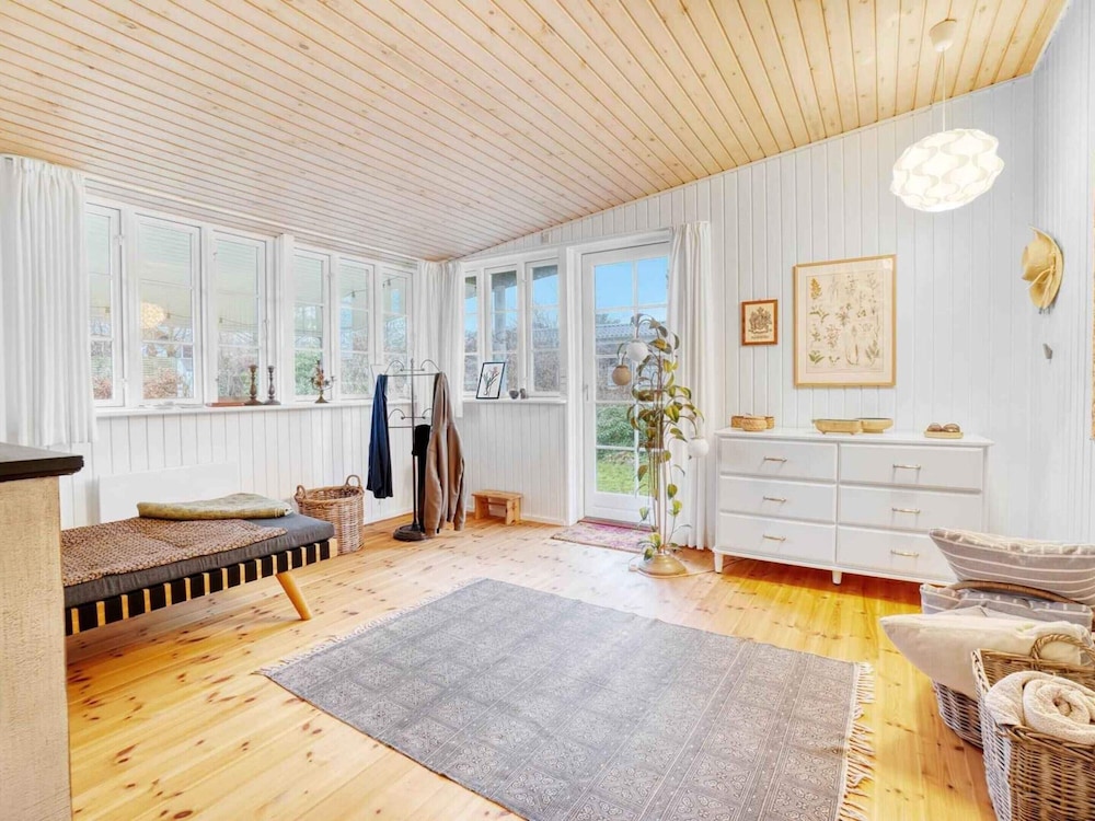5 Star Holiday Home in Dronningmolle