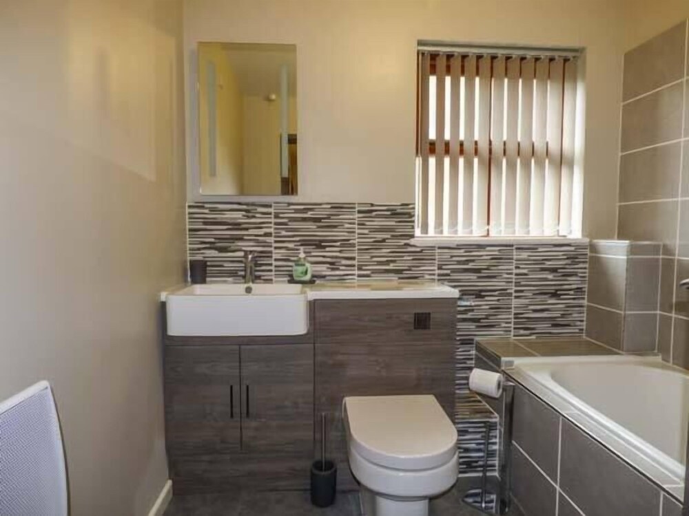 Caernarfon Vacations - 4 Adwy'r Nant - Property Image 12